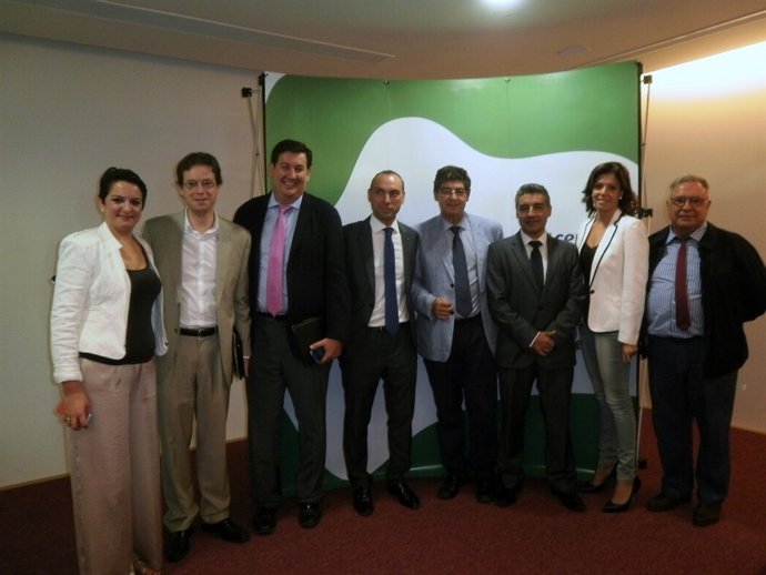 Valderas asiste a la Asamblea de CEMPE