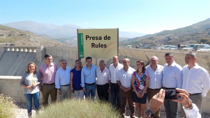Juan Manuel Moreno en la Presa de Rules