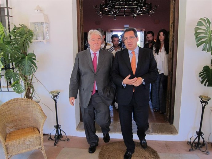 Carreto y Pulido se dirigen a clausurar la Convención