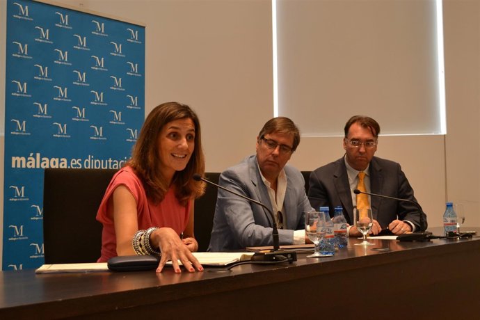 Marta Blanco (Turespaña), Escribano y Bernal