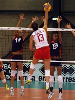 Helia González Selección Femenina Voleibol