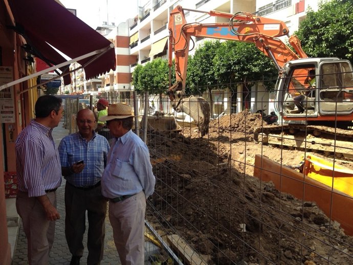 Espadas durante la visita