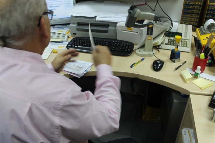 FUNCIONARIO, OFICINA, TRABAJADOR, 