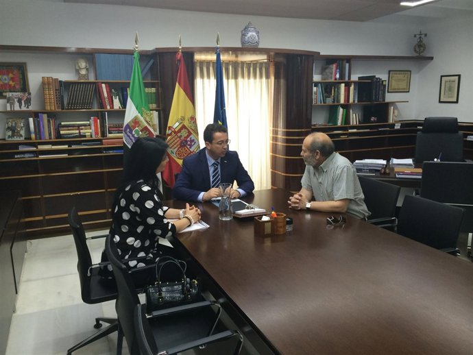 Reunión del pte Asamblea con la Federación de Asoc Gitanas