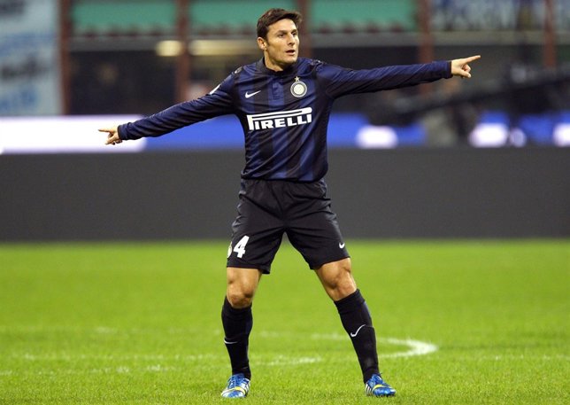 Zanetti vuelve a jugar con el Inter
