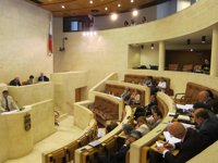 PSOE cree que la ampliación de la central de Aguayo no será antes de 2020 y dice que el Plenercan no se cumplirá