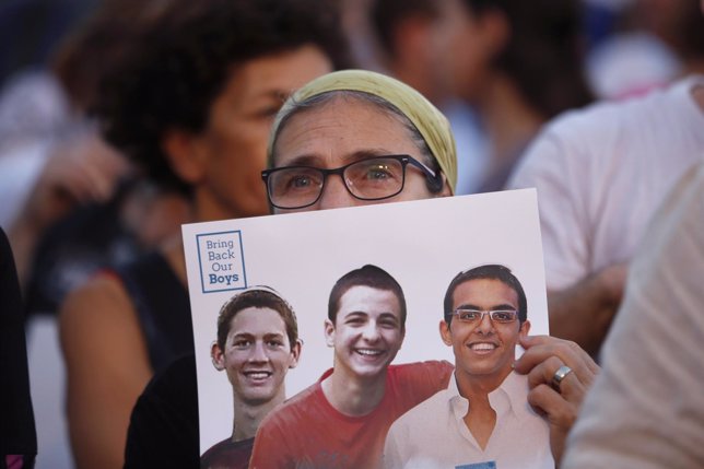 Los tres jóvenes israelíes secuestrados y hallados muertos 