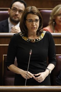 El PSOE censura que Rajoy vaya a reflexionar sobre reducir aforados en "la escuela de calor" del PP y no en el Congreso