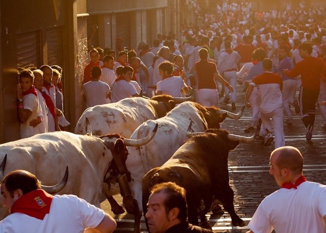 Las fiestas de los Sanfermines son unas de las más populares de España