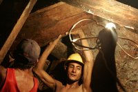 Atrapados once mineros en una mina de Honduras