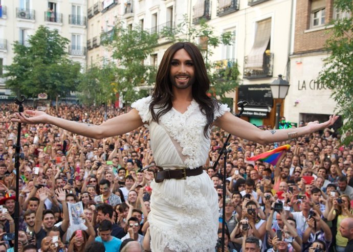  Conchita Wurst Attends The MADO 2014 Gay Parade