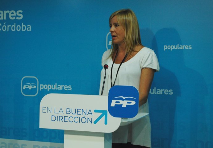 Rosario Alarcón, portavoz adjunta del Grupo Popular en el Parlamento