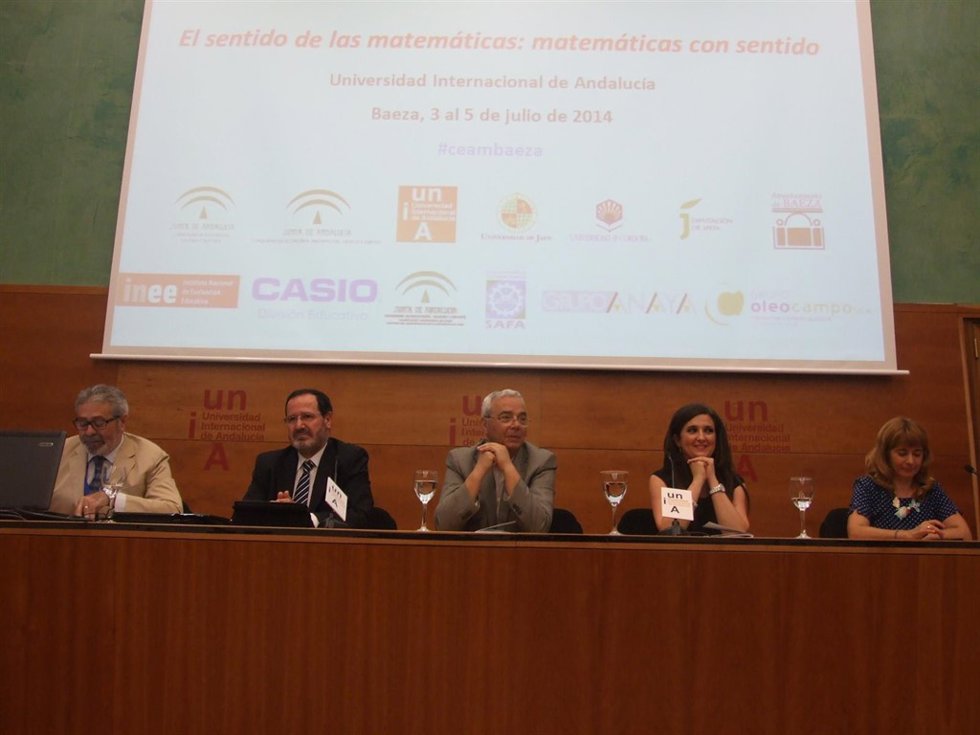 Inauguración de congreso de matemáticas en la sede de la UNIA en Baeza