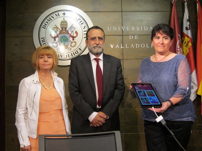Presentación de la app 'BiblioUVA' en el Palacio de Santa Cruz