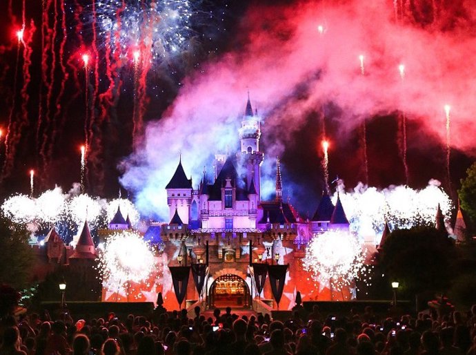4 De Julio En Disneyland Resort