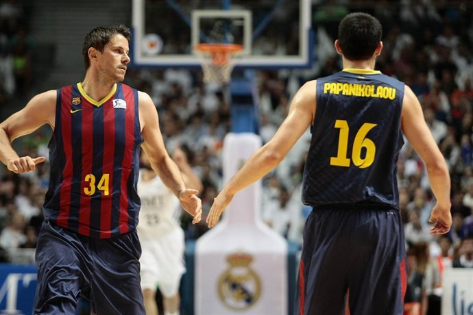 Nachbar y Papanikolaou 