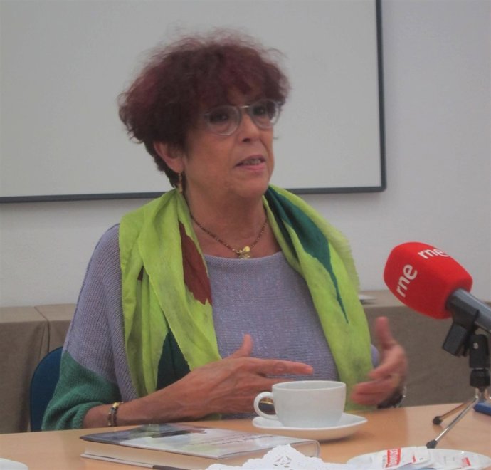 Maruja Torres presenta en Sevilla de 'Diez vece siete'