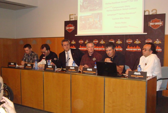 Josep Grañó, Joaquim Forn y Paul Jones en la apertura de Barcelona Harley Days 