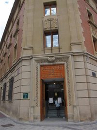 Piden cinco años de cárcel para una persona acusada de un delito de estafa al vender un trastero como vivienda