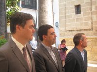 PP critica que Díaz no respete la separación de poderes y PSOE le acusa de "faltar el respeto" a Blas Infante