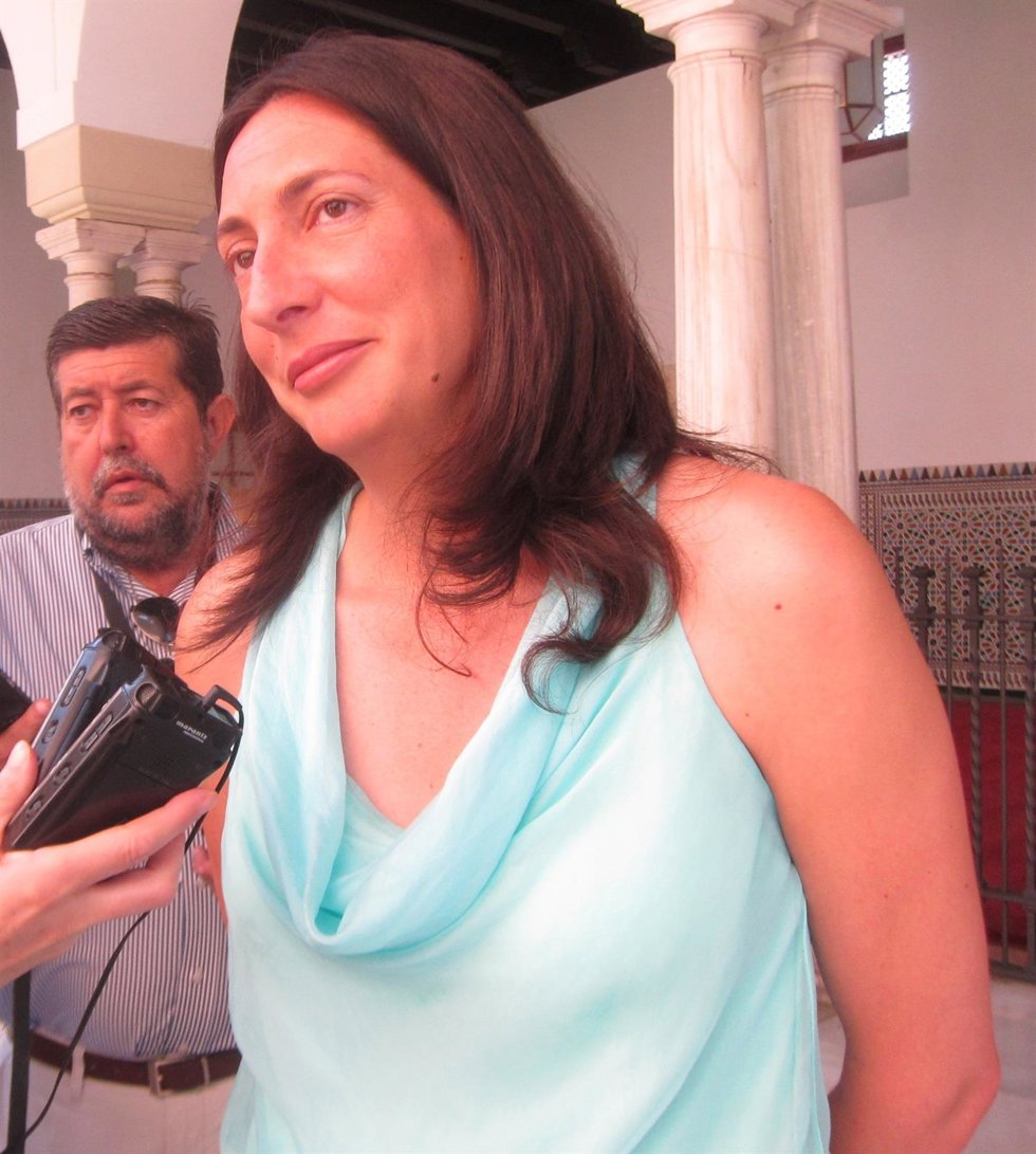 Dolores López, hoy ante los medios
