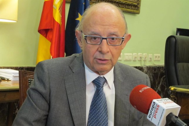Entrevista al ministro de Hacienda, Cristóbal Montoro