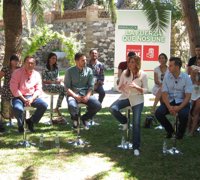 Díaz asegura que la derecha en Andalucía está "desquiciada" y "no respeta ni al Padre de la Patria Andaluza"