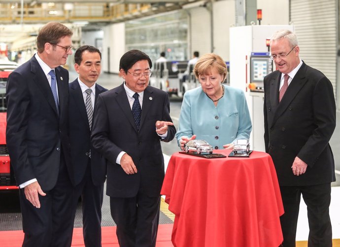  Visita De Angela Merkel A La Planta De Volkswagen En Chengdu (China)