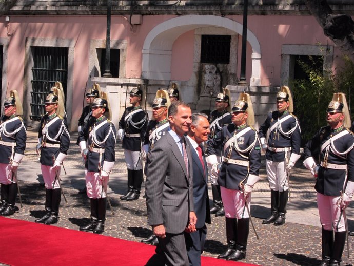 El Rey Felipe VI a su llegada a Portugal