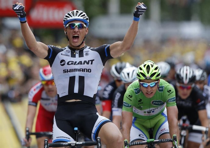 Marcel Kittel gana la tercera etapa del Tour