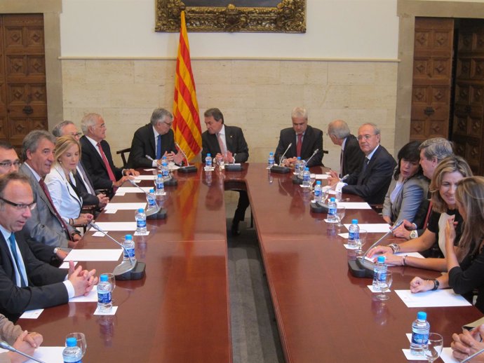 Artur Mas y Eduardo Torres-Dulce se reúnen antes del Pleno del Consejo Fiscal