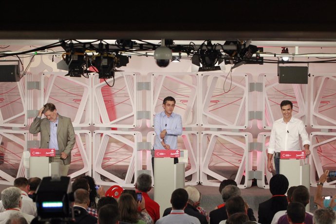 Debate entre Pedro Sánchez, Eduardo Madina y José Antonio Pérez Tapias