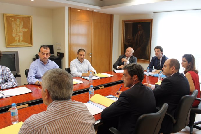 Ruiz preside la reunión dela Junta General y del Consejo de Citmusa