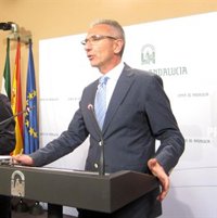 Junta censura a PP-A su "doble vara" de medir ante la corrupción, tras contratar a abogado "imputado"