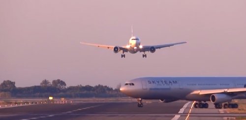 Dos aviones en El Prat Barcelona a punto de chocar