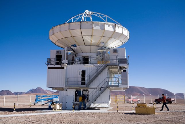 The Atacama Pathfinder Experiment (APEX) 12-m sub-millimetre telescope started d