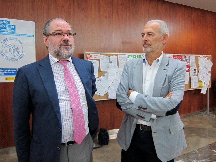 Jesús Verdugo (izda) y a su lado Antonio Bernardo Samaniego.