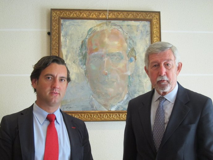 José Luis Holanda y Jesús Pellón, decano del Colegio de Abogados de Cantabria