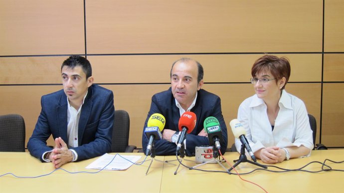 Rubén Serna, Pedro López y Esther Herguedas 