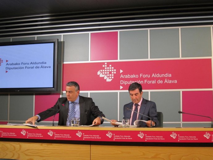 Rueda de prensa del diputado general de alava, javier de andrés