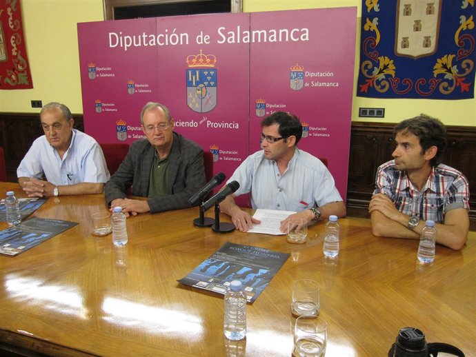 Organizadores del Corro Bosque Honfría en la Diputación de Salamanca