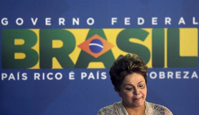 Dilma trata de motivar a los brasileños para que olviden la pena del 7 a 1.