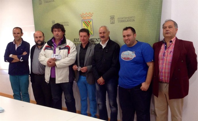 Presentación del triangular benéfico de fútbol