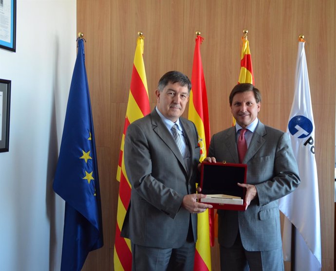 Visita del rector de la URV al Puerto de Tarragona