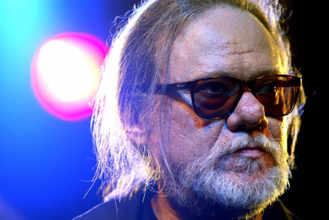 Tommy Ramone of former U.S. Punk band 'The Ramones' addresses the media in Berli