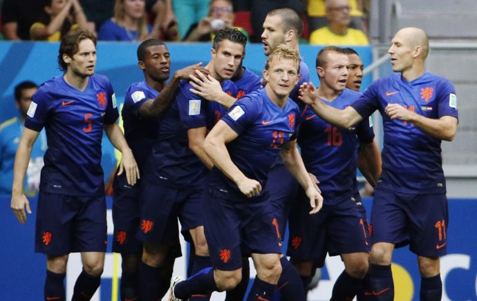 Holanda derrota a Brasil