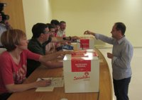 Luena ve el proceso vivido por los socialistas "servirá de ejemplo que seguirán otras formaciones políticas"