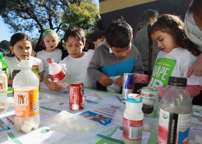  School Children At Fairmount Elementary School Loo
