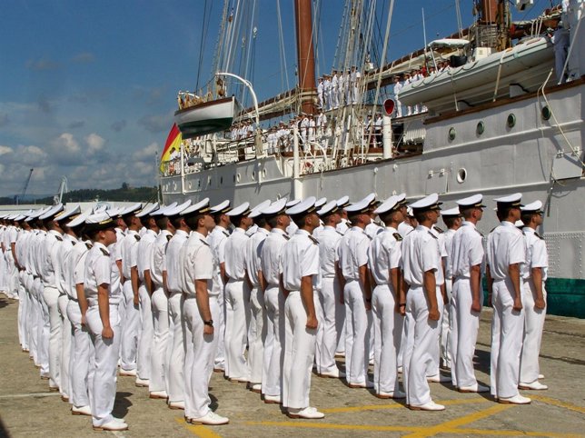 Llegada del Juan Sebastían Elcano a Marín