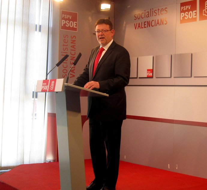 Ximo Puig en una rueda de prensa